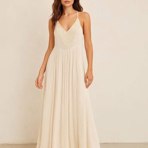 Kimchi Blue Dresses & Skirts - Kimchi Blue Lace Ruffle Maxi Dress Women's 2 Dove Crinkle Gauze Unben Outfitters